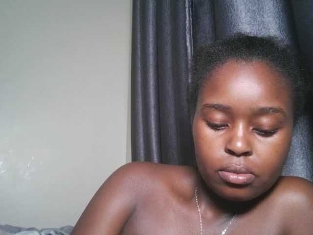 SpiceyNelly1 live cam on BongaCams