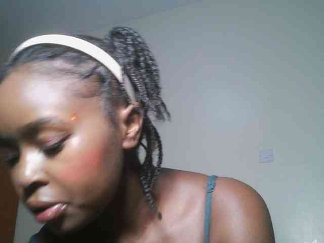 Spiceynelly webcam
