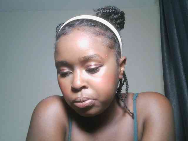 Spiceynelly webcam
