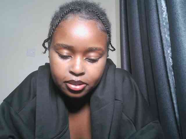 Spiceynelly webcam