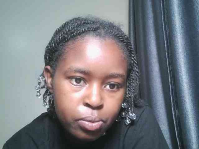 Spiceynelly webcam