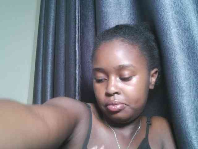 Spiceynelly webcam