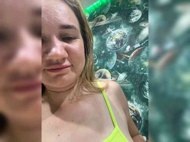 Kalinka_Malinka69 webcam