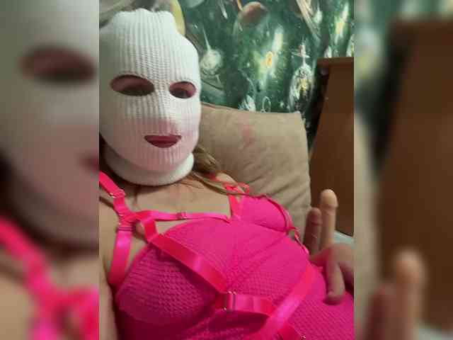 Svirepaya_devchonka23 webcam