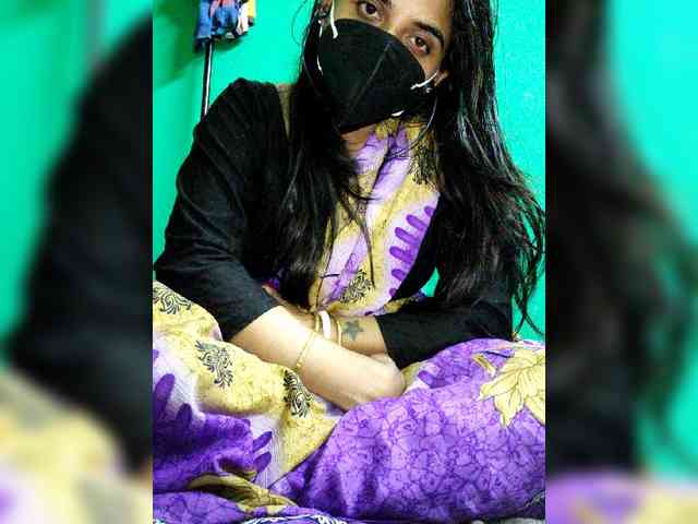 Nisha-Beauty webcam