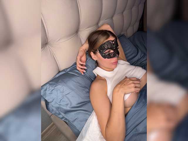 Zorrka live cam on BongaCams