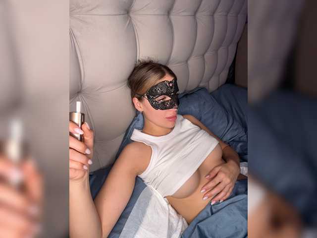 Zorrka live cam on BongaCams