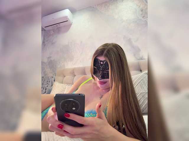 Zorrka live cam on BongaCams