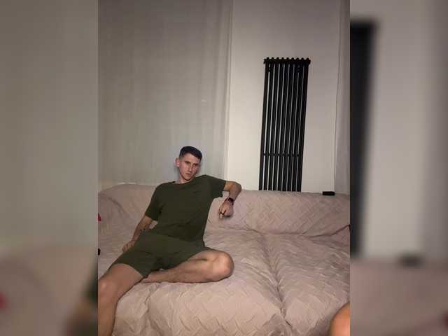 LittleMrHeroo22