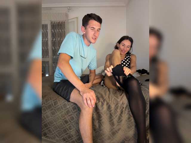 LittleMrHeroo22 live cam preview
