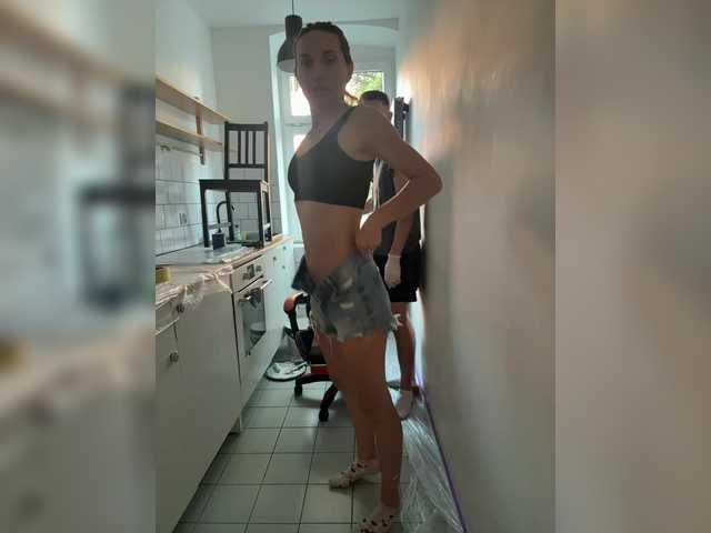LittleMrHeroo22