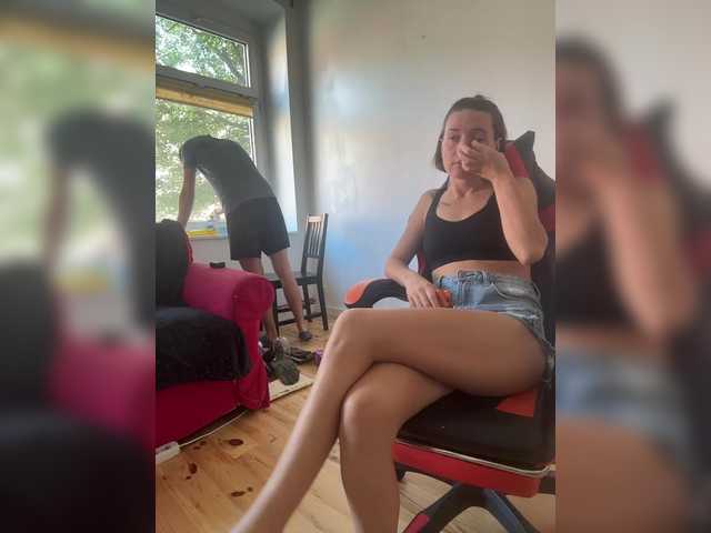 LittleMrHeroo22