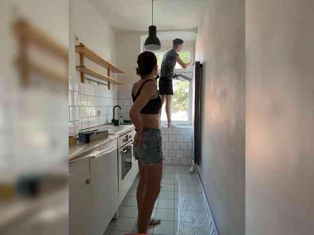 LittleMrHeroo22 webcam