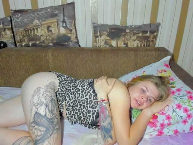 Alexandracore live cam on BongaCams