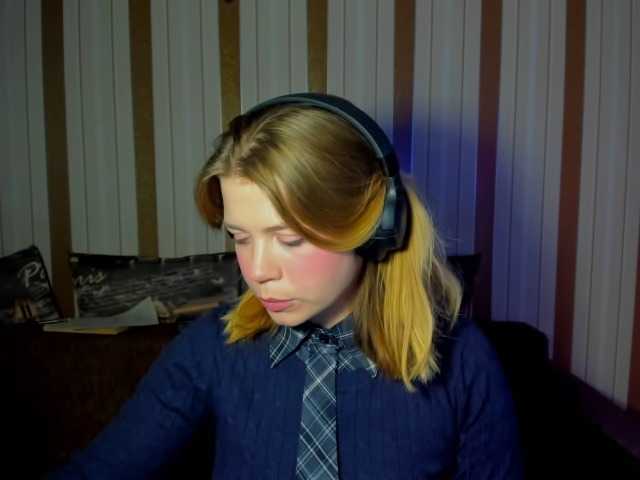 Alexandracore live cam on BongaCams