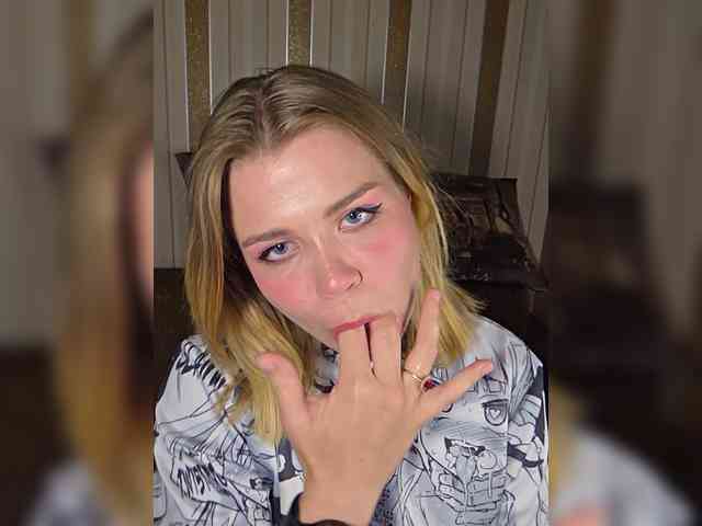 Alexandracore webcam