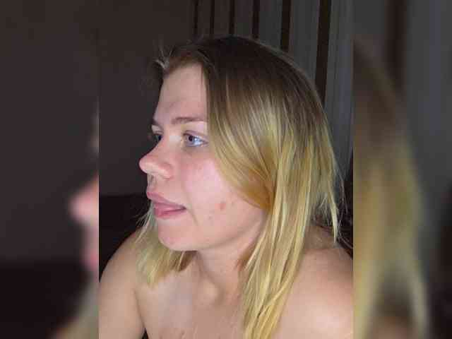Alexandracore webcam