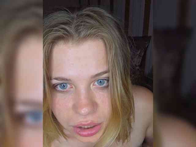Alexandracore webcam