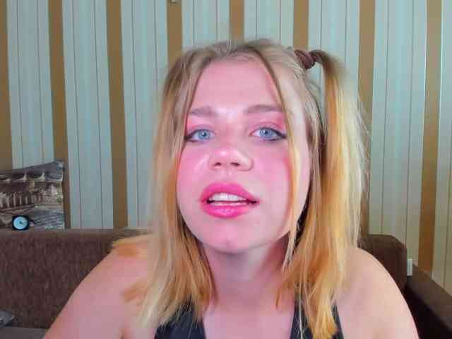 Alexandracore webcam