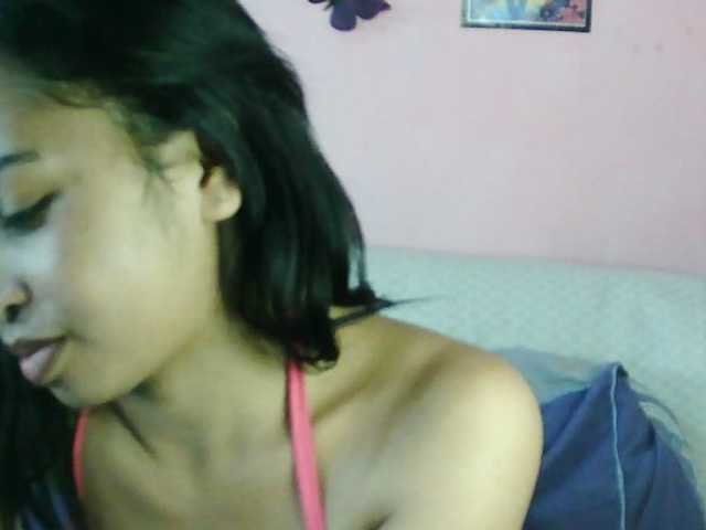 Ashlii live cam on BongaCams