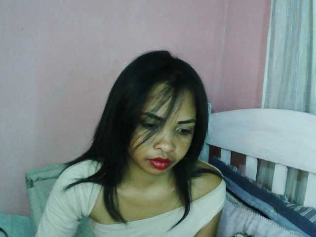 Ashlii live cam on BongaCams