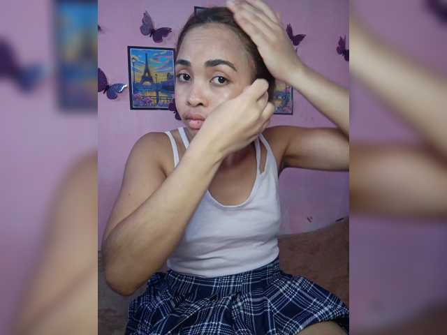 Ashlii live cam on BongaCams
