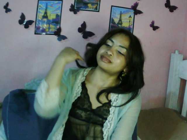 Ashlii live cam on BongaCams