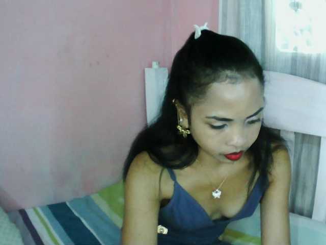 Ashlii live cam on BongaCams