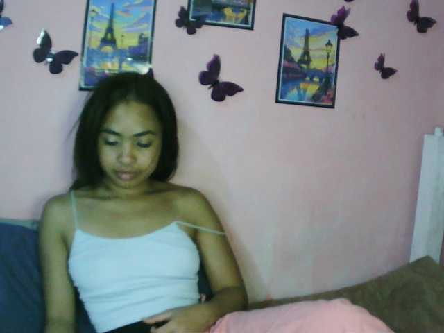 Ashlii live cam on BongaCams