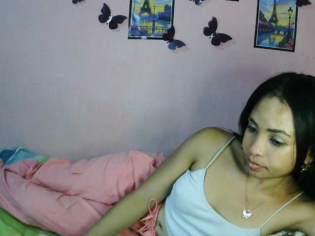 Ashlii live cam on BongaCams