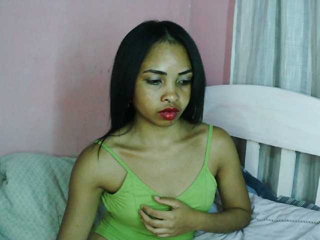 Ashlii live cam on BongaCams