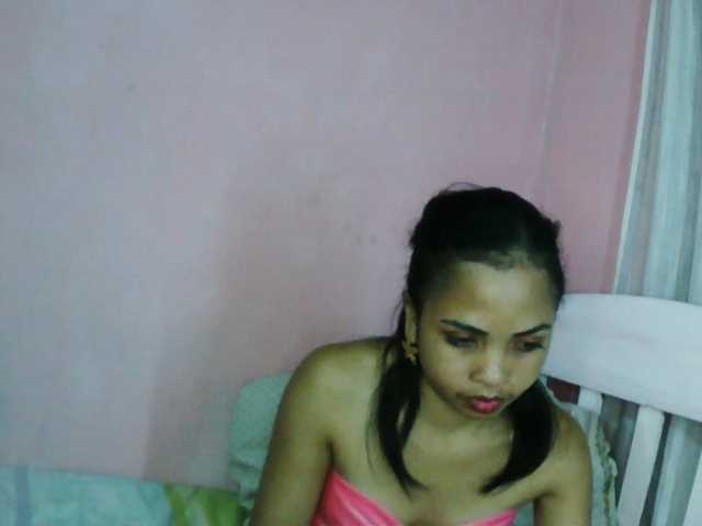 Ashlii live cam on BongaCams