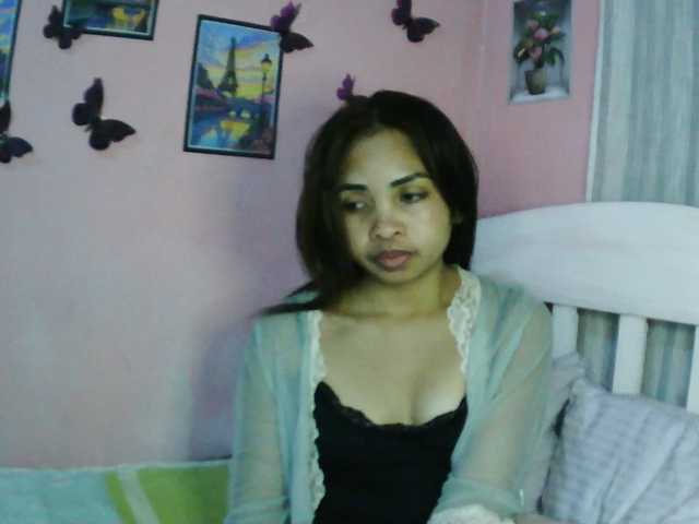 Ashlii live cam