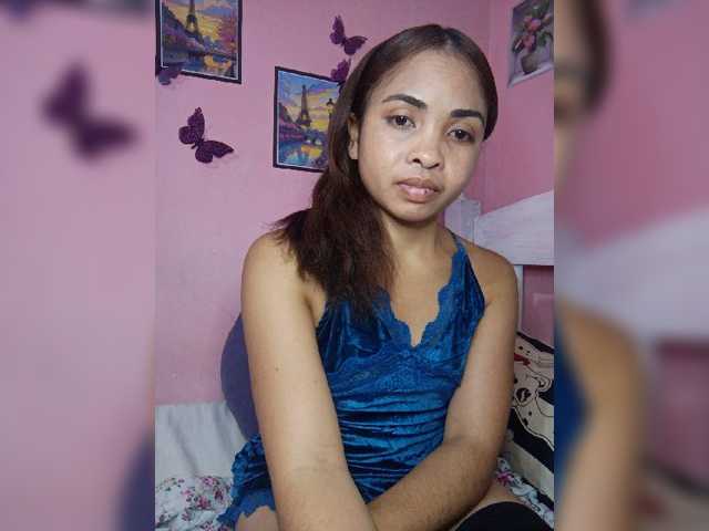 Ashlii live cam on BongaCams