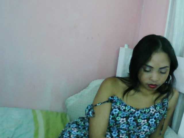 Ashlii live cam on BongaCams