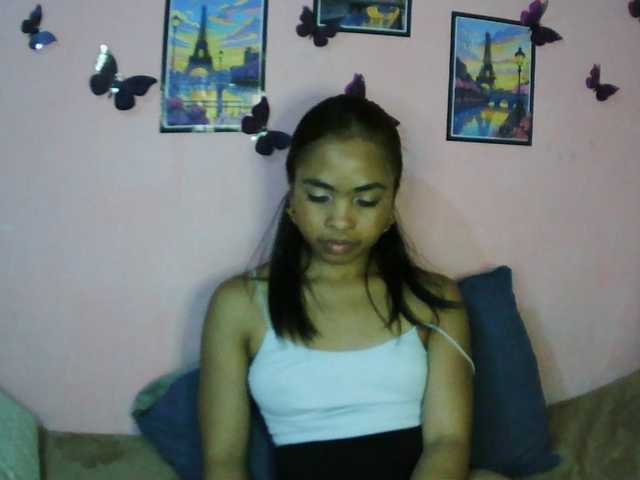 Ashlii live cam preview