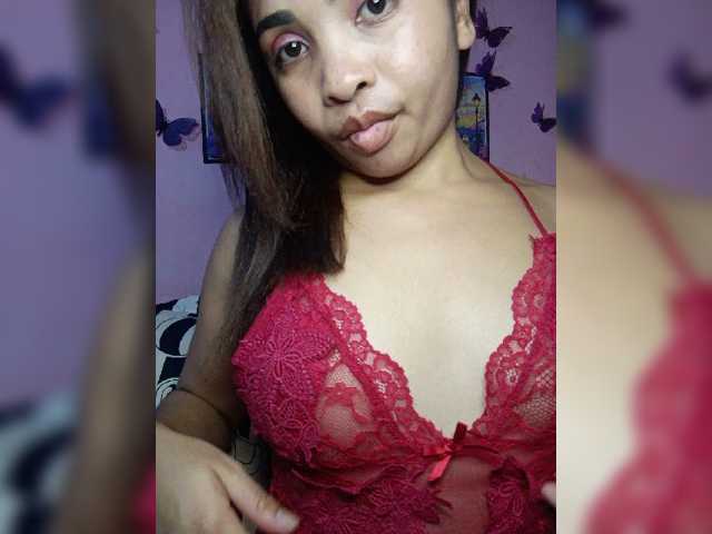 Ashlii live cam on BongaCams