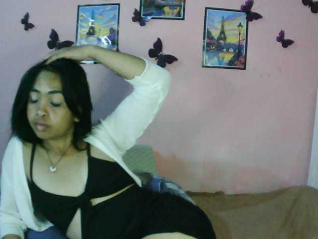 Ashlii live cam on BongaCams