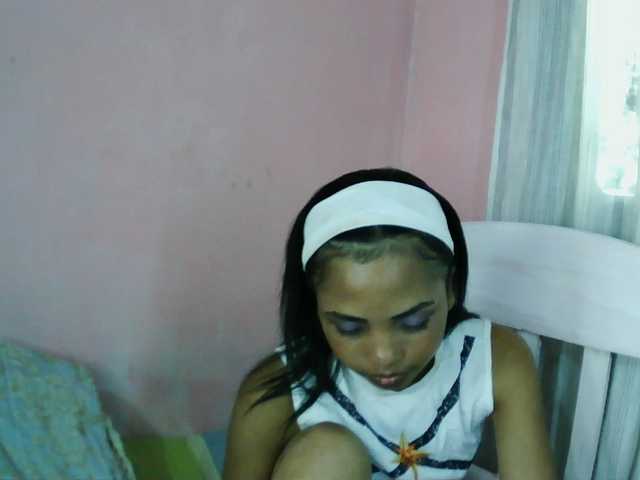 Ashlii live cam on BongaCams
