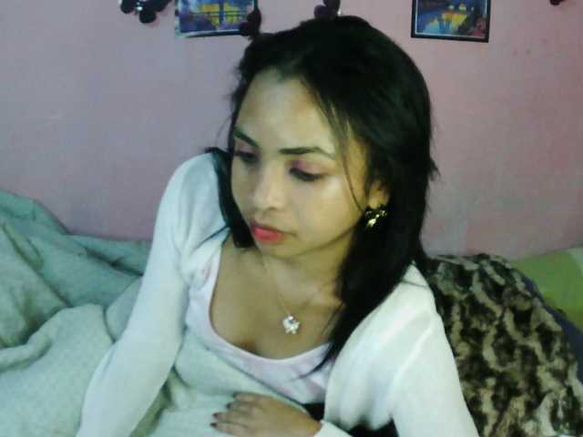 Ashlii live cam on BongaCams