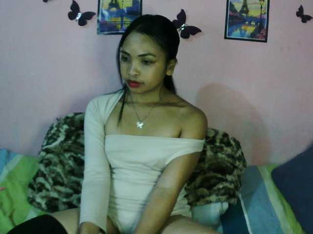 Ashlii live cam on BongaCams