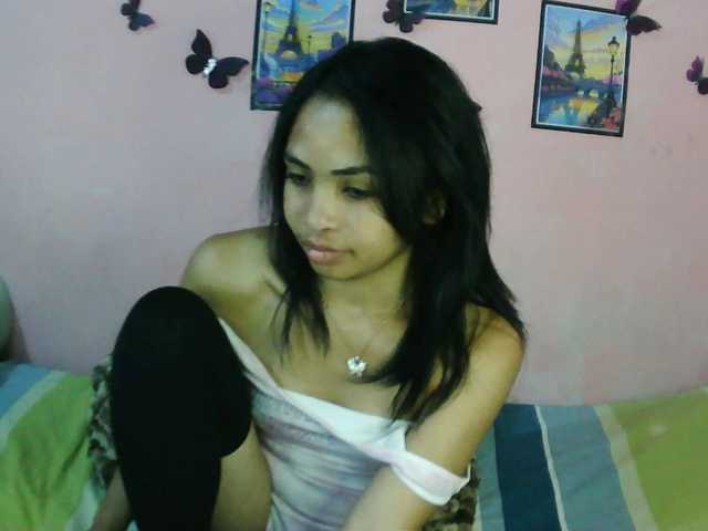 Ashlii live cam