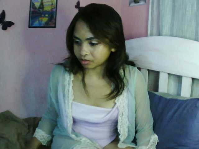 Ashlii live cam preview