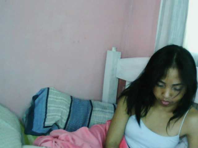 Ashlii live cam on BongaCams
