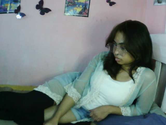 Ashlii live cam on BongaCams