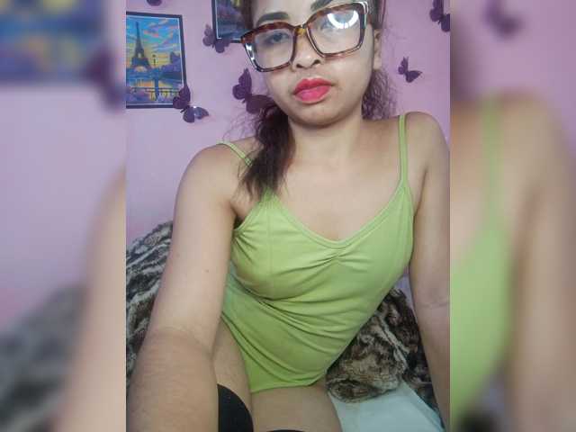 Ashlii live cam on BongaCams