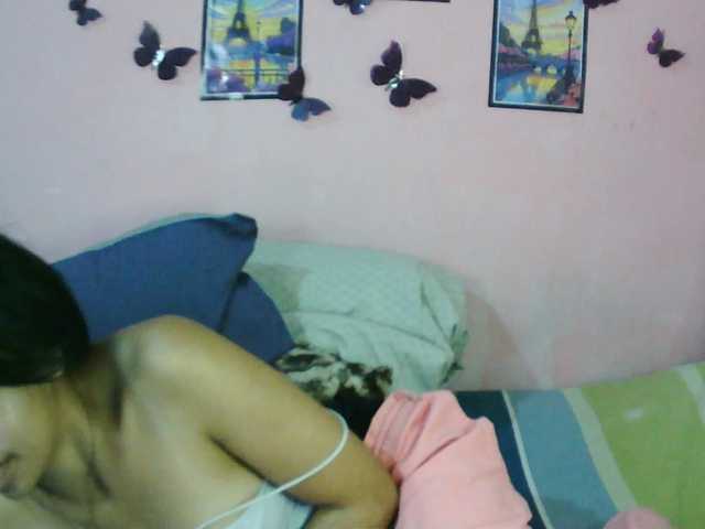 Ashlii live cam on BongaCams
