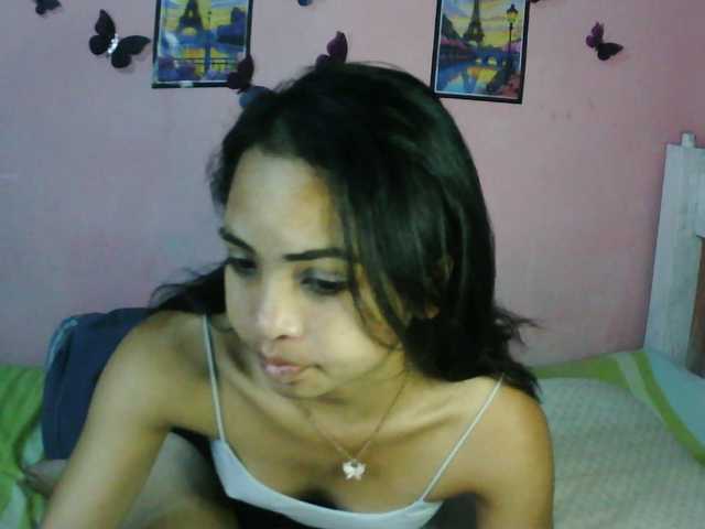 Ashlii live cam on BongaCams