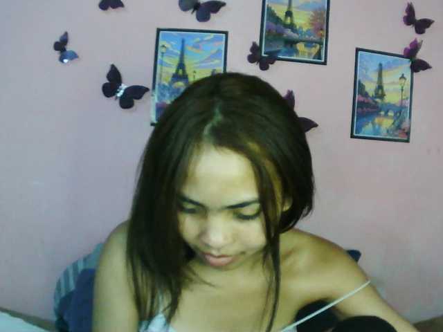 Ashlii live cam on BongaCams