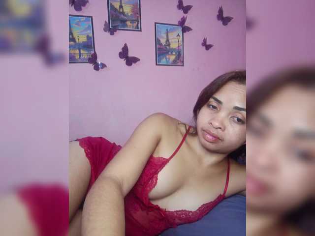 Ashlii live cam on BongaCams